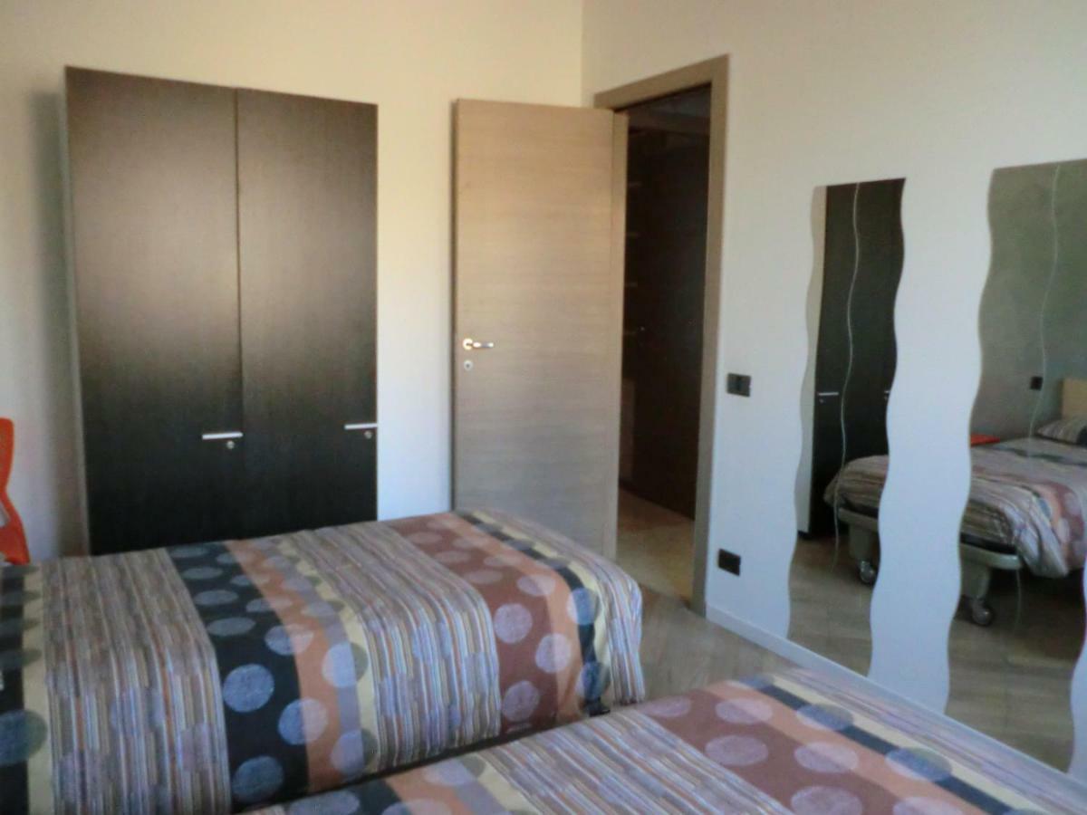 Brusaporto L&R Apartment, Comodo E Riservato מראה חיצוני תמונה